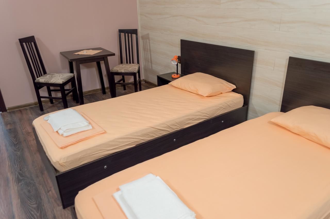 Мотели Complex Friends Плевен-36