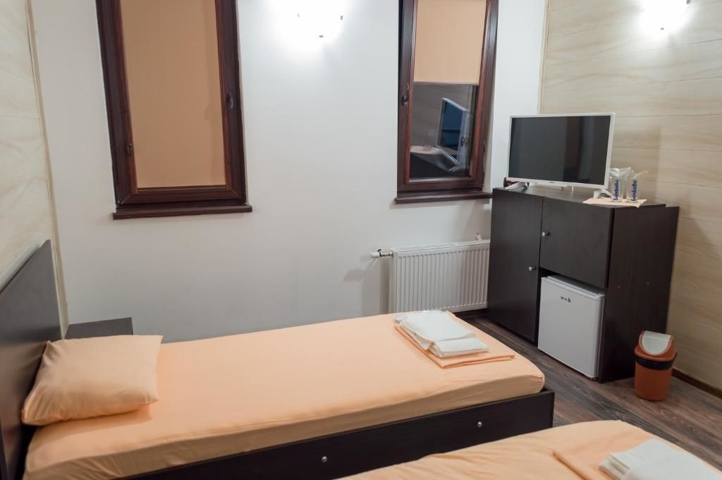 Мотели Complex Friends Плевен-50